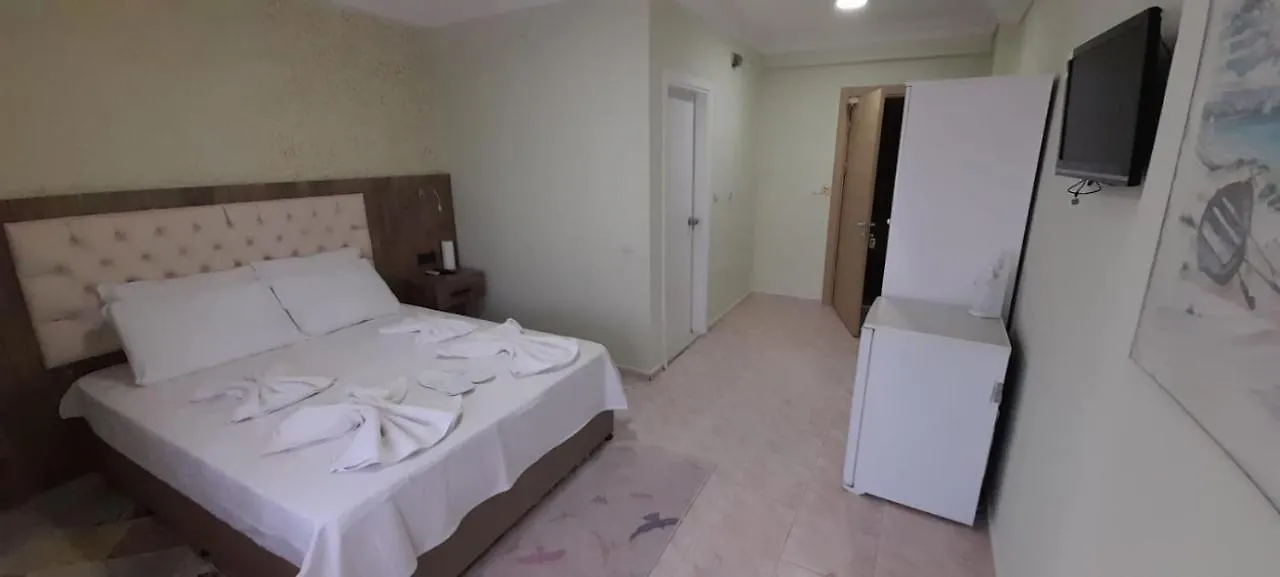Hotel Villa Granada Анталья
